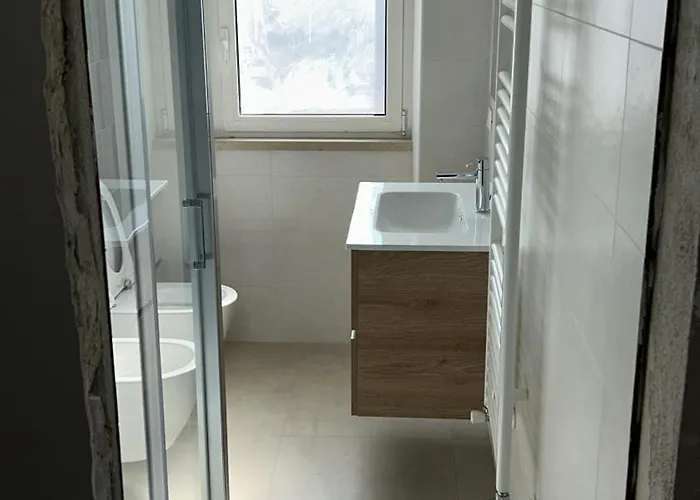 Divina House 아파트 오스투니